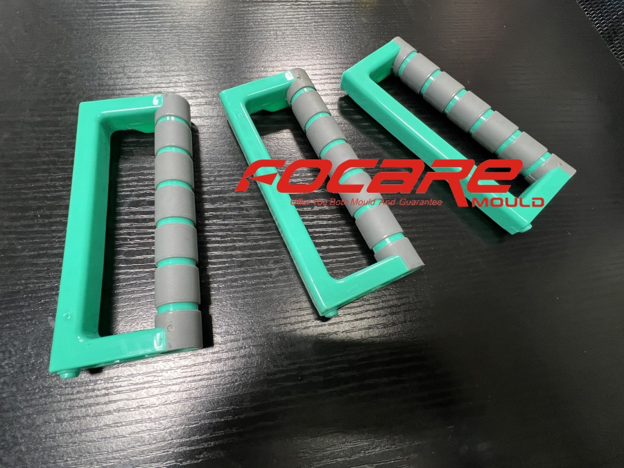 two component container handle mold